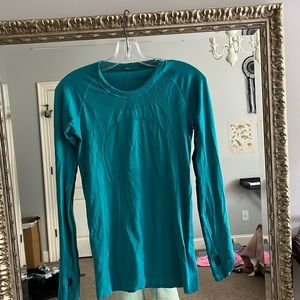 Lululemon Long sleeve Swiftly tech